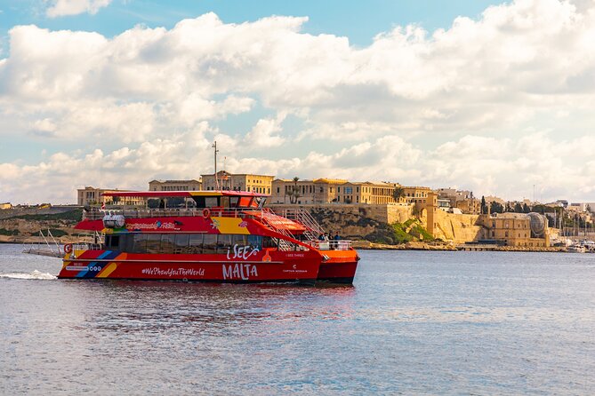 1-Day Hop-On Hop-Off Bus + Harbour Cruise Ticket - Hop-On Hop-Off North (Blue Line): Flexibility Across the Day