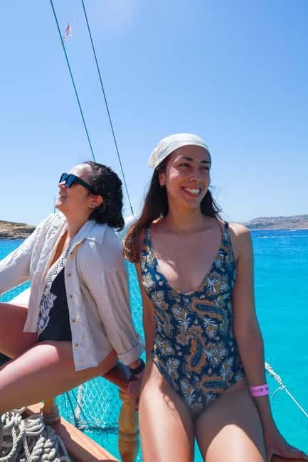 All inclusive Gullet Cruise to Gozo & the Blue Lagoon (CMO) - Onboard comfort: crowds and seating can shape your mood