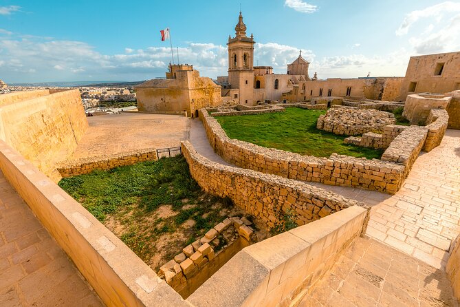Best of Gozo & Comino - Cittadella Visitors Centre in Victoria, 45 minutes to orient yourself