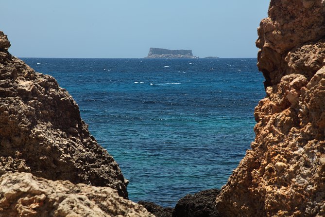 Blue Grotto and Marsaxlokk Half-Day Tour from Valletta - Marsaxlokk Harbour: what 1 hour is really for