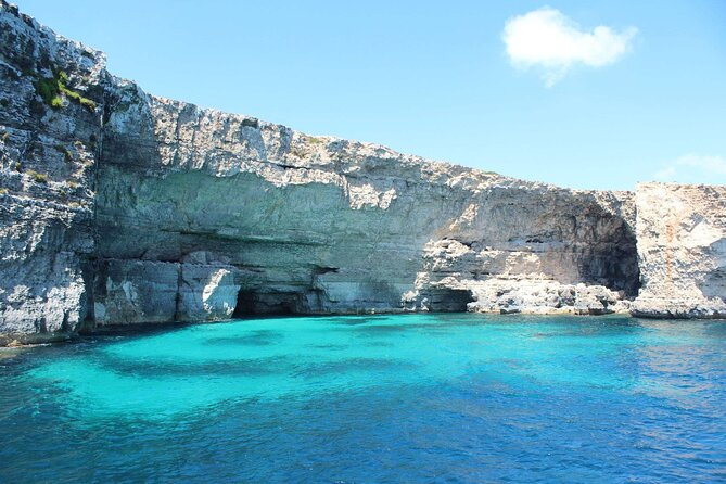Comino: Blue Lagoon, Crystal Lagoon, Gozo, Sea Caves Cruise - Seeing Gozo from the water on a sea caves cruise