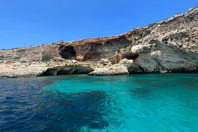 Comino Blue Lagoon Private Boat Charter - Stop 3: L-Ghar ta’ Bla Saqaf for Sea-Cave Atmosphere