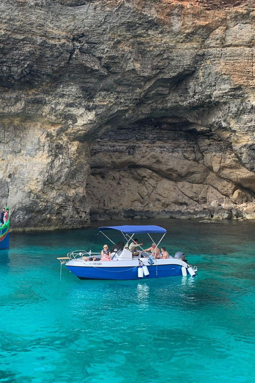 Comino: Private boat tour with Snorkeling activities & caves - On-board comfort on a 4-hour private boat day