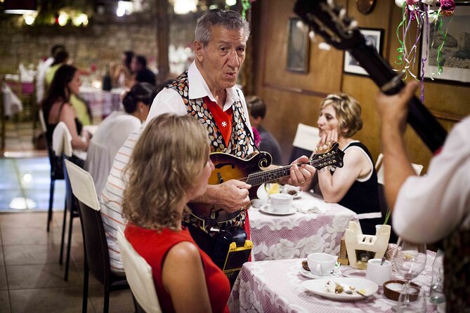 Folklore Evening Dinner Show at a Traditional Maltese Restaurant Incl. Transfers - Seating reality: a crowded room and the importance of arriving ready