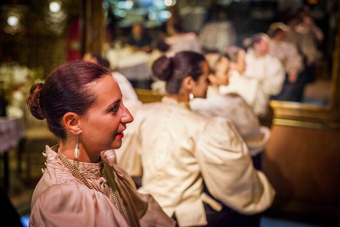 Folklore Evening Dinner Show at a Traditional Maltese Restaurant Incl. Transfers - Food expectations: traditional Maltese, limited choices, and one big caution