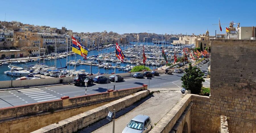 From Cospicua: Senglea, Bormla, and Birgu Walking Tour - Cospicua First: A 30-Minute Warm-Up With Big City Views