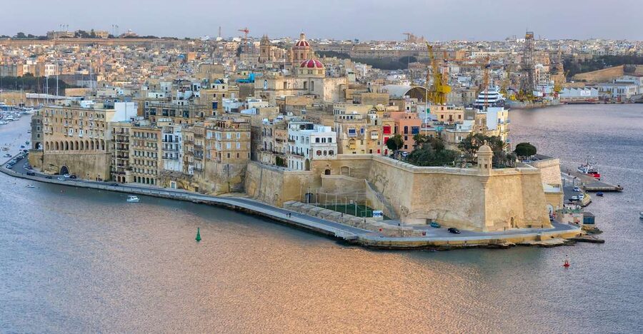 From Sliema: Cruise Around Malta's Harbours & Creeks - Why this 90-minute harbour cruise is a smart first move in Valletta