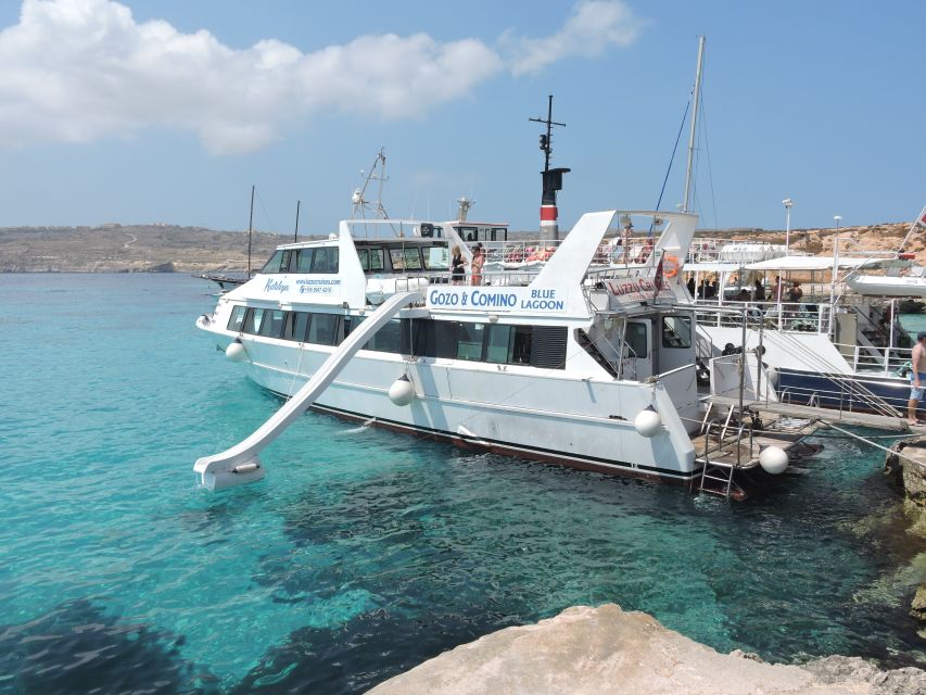 From Sliema: Gozo, Comino and Blue Lagoon Cruise - From Sliema to Gozo by cruise, with real Malta coastline views