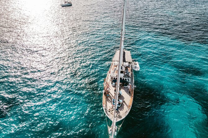 From Sliema: Three Bay Cruise with Lunch and Optional Transfers - Lunch, drinks, and the comfort details that matter