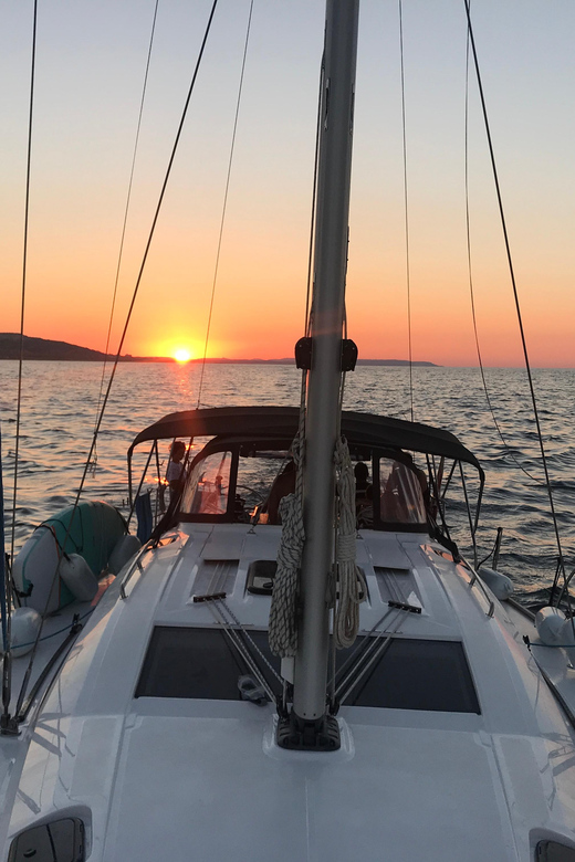 From Valletta: Romantic Sunset Cruise on a Sailing Yacht - What is included, what costs extra, and how the price really works