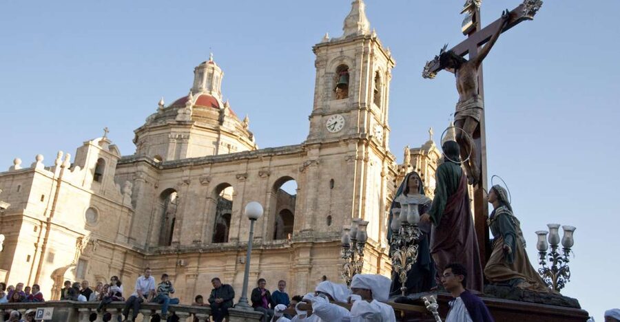 Good Friday Easter Procession with Commentary and Transport - Life-Size Statues on Shoulders, Why This Visual Style Works
