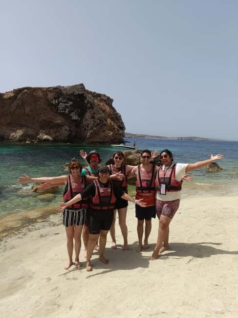 Gozo: 1 Hour Kayak plus +Cave Tour + Drop off Blue Lagoon - Kayaking Hondoq Bay: the best warm-up for Comino