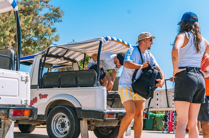 Gozo Full-Day Jeep Tour with Private Boat to Gozo & return - History stops that make sense: Ġgantija, the Citadel, and Ta Pinu