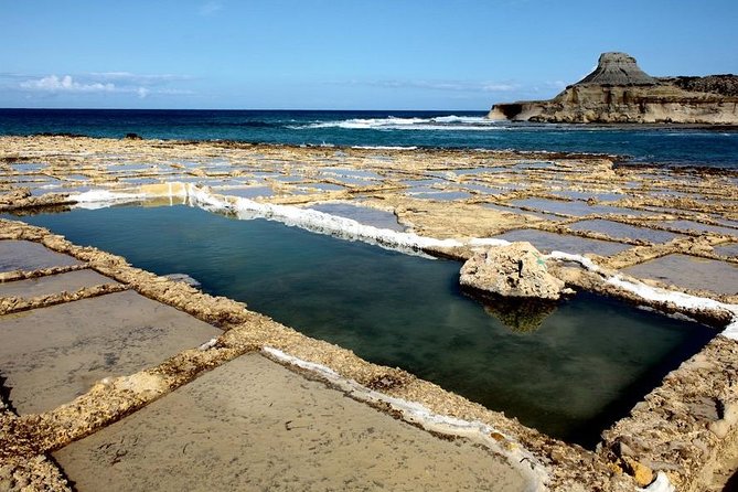 Gozo Full Day visiting Ggantija Temples, Salt Pans, Dwejra - Ggantija Temples: The Neolithic Stop You’ll Want to Slow Down For