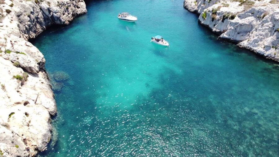 Gozo - Funtastic Daytrips - - Fungus Rock and the iconic coastal viewpoints
