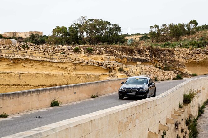 Gozo Highlights Tour in a comfortable private vehicle - Sanap Cliffs and Xlendi viewpoints: the “wow” opener
