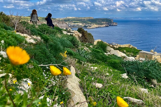 Gozo Unveiled Hiking: A Guided Hike tour in Gozo - Local kiosks and that one complimentary drink