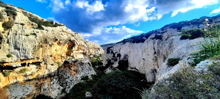 Gozo Unveiled Hiking: A Guided Hike Tour in Gozo- South East - Coffee and a Sea Break at the Local Café