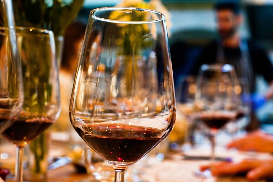 Gozo: Wine Tasting and Paired Dinner Experience - What’s on the menu: 2 starters, a main, then dessert with wine pairings