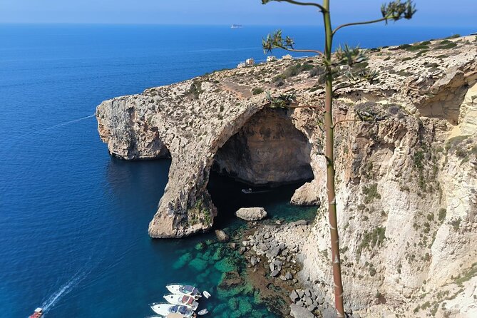 Half Day Private Tour Around Malta - Private Minivan Pickup in Mellieha: How the 4-Hour Plan Works