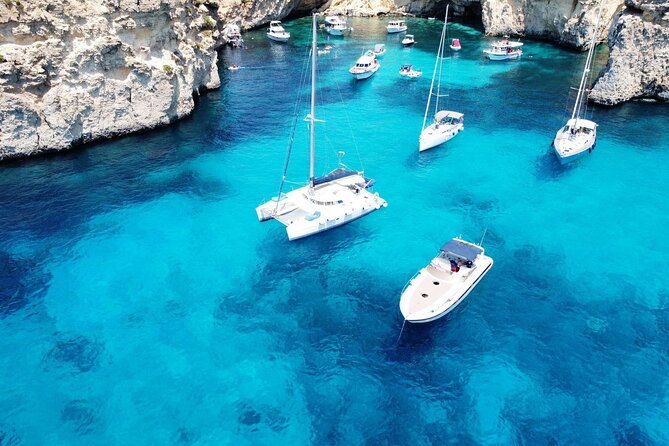 Half Day Scenic Catamaran Experience - Onboard comforts: WiFi, a restroom, and a lot of refreshments