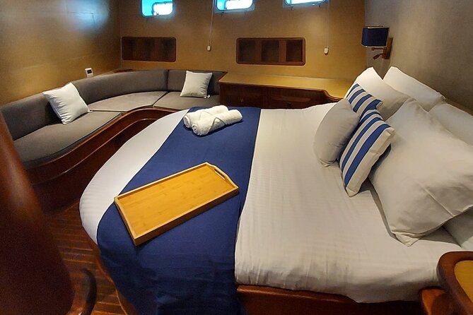 Hera 3 Bay Cruise including the Blue Lagoon - A Malta day at sea, Comino to St Pauls