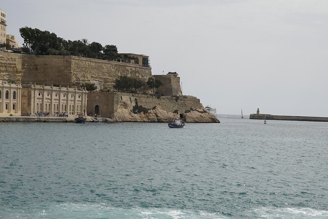 Highspeed Catamaran Crossing Between Malta and Gozo - When weather is the boss, and how to plan around it