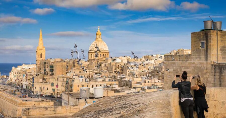 Malta: 5-Day Tours Package with Gozo Island and Transfers - Mdina, Rabat, St. Cataldus Catacombs, Dingli Cliffs, and the Rotunda of Mosta