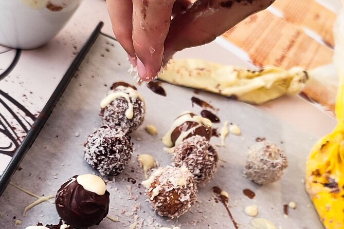 Malta Chocolate Factory Gin and Truffle Making Experience - Island8 Gin And Chocolate Pairing, How The Tasting Works