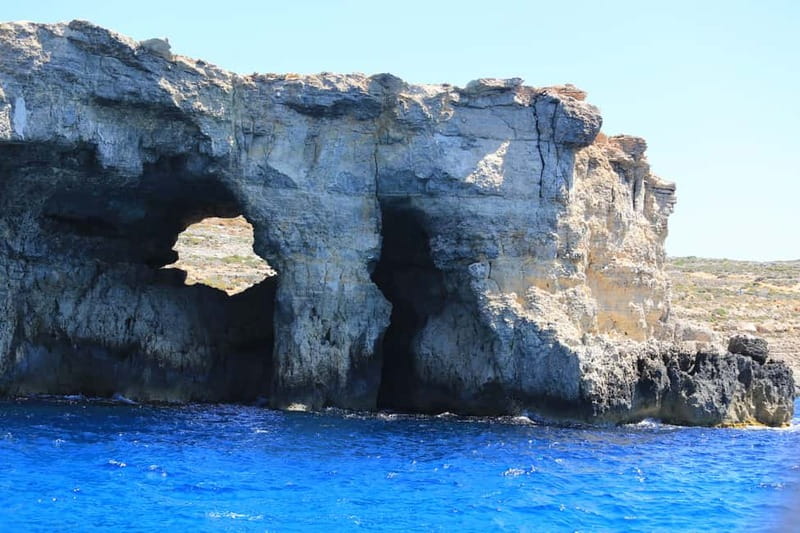 Malta: Comino, Santa Maria Bay, Blue Lagoon & Sea Caves Tour - Santa Maria Bay: the 1.5-hour swim stop that changes the whole day