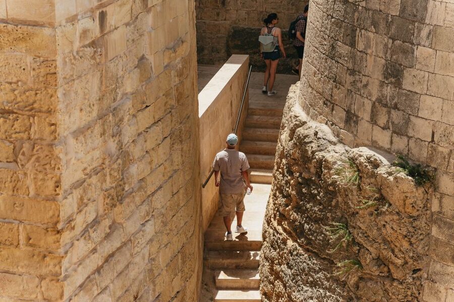 Malta: Gozo & Comino Islands, Blue Lagoon & Seacaves Tour - Onboard extras: waterslides, sun lounges, showers, and the comfort that matters