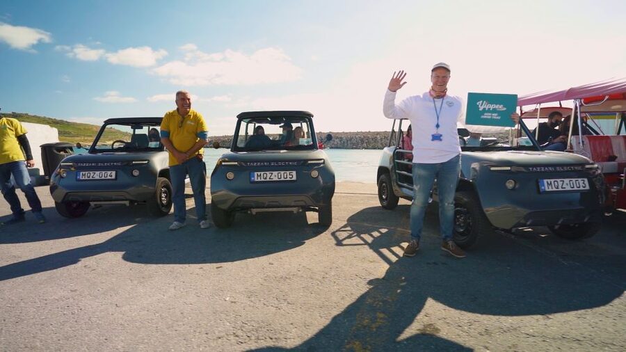 Malta: Gozo Private Chauffeured E-Jeep Tour with Ferry - Lunch time: how the best days avoid the worst lunch trap