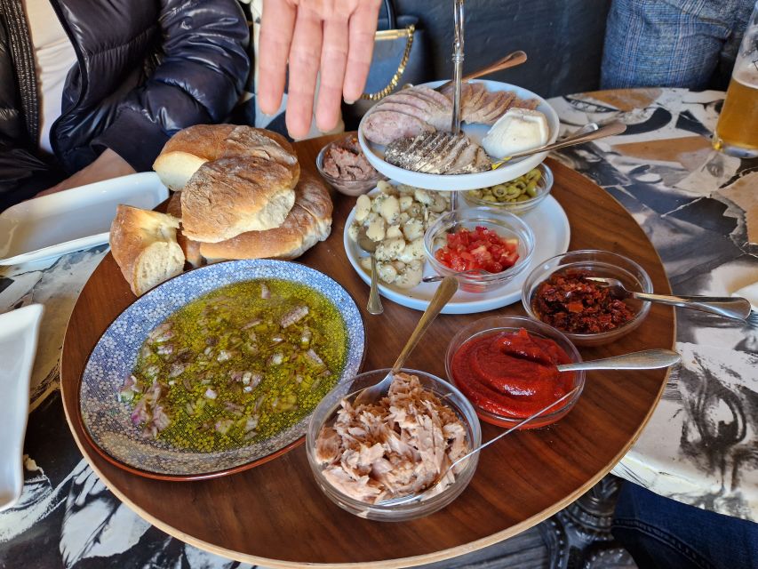 Malta: Mdina and Rabat Food Tour - Hands-On ħobż biż-żejt and Mediterranean Foods