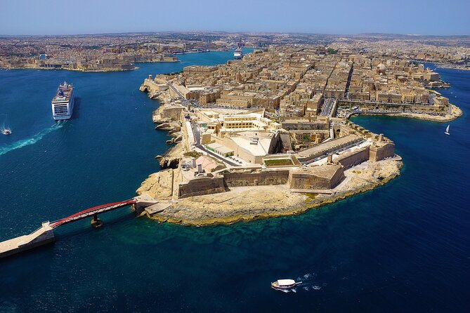 Malta Multi Pass - One pass for buses, cruises, and Valletta museum time