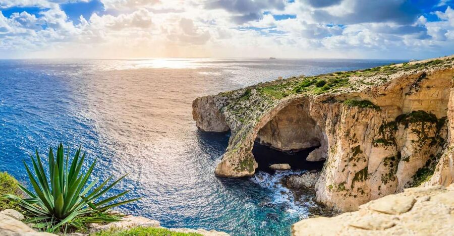 Malta: Prehistoric Temples, Limestone Heritage & Blue Grotto - Malta in 4 Hours: Quarry, Temples, Caves