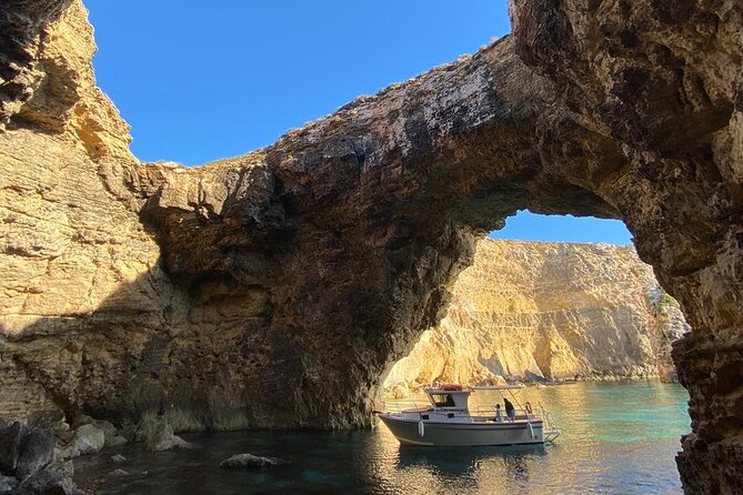 Malta: Private Boat Trip & Cruises Comino, Blue Lagoon, Gozo - What you get on board, and what to pack anyway