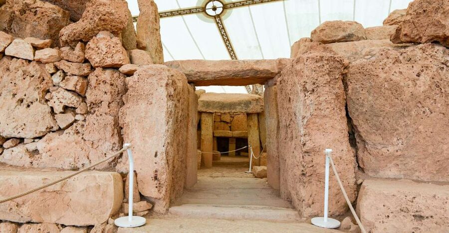 Malta: Private Half-Day Archeological Sites Tour - Tarxien Temple: spirals, idols, and oracular chambers