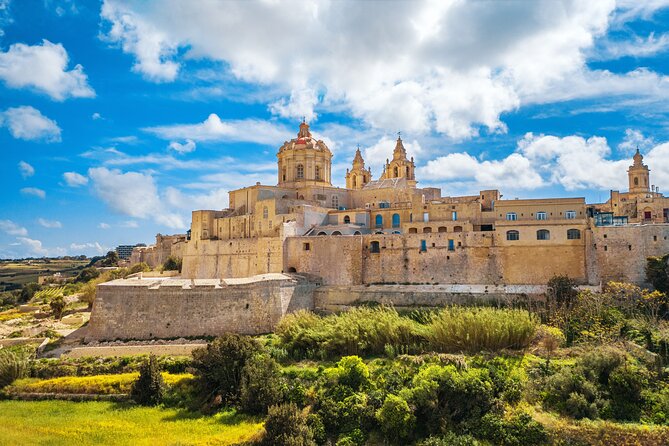 Malta Private Tour at Blue Grotto, Mdina and Ħaġar Qim - Mdina’s Silent City streets and panoramic viewpoints