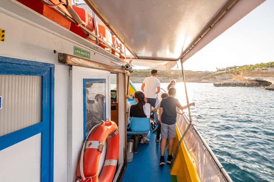Malta: Sunset Boat Tour to St. Peter’s Pool and South Coast - St. Peter’s Pool: turquoise water and the famous cliff-diving spot