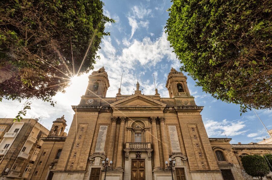 Malta: The Three Fortified Cities Tour including Boat Trip - Vittoriosa streets: where the Order of St John made Malta its capital