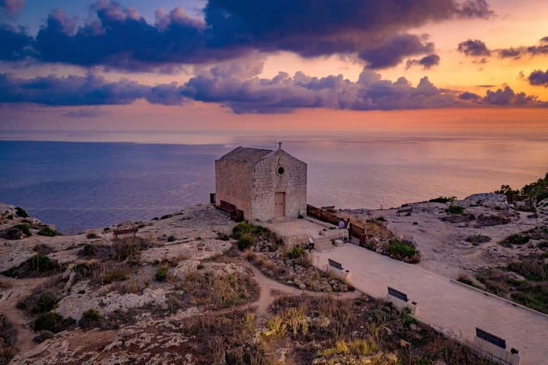 Malta: Tuk Tuk Half Day Tour with Hotel Pick up - Hotel pickup plus a tuk-tuk that keeps your day moving
