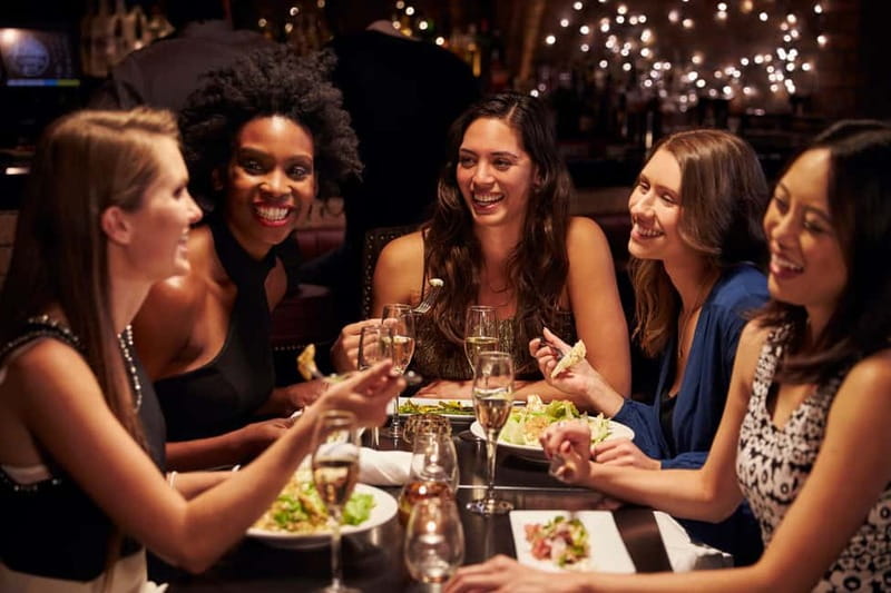 Malta: Ultimate Girls' Night Out - The secret stop dance show: 2 hours of momentum