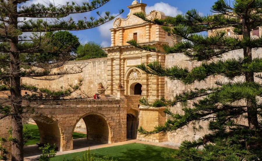 Malta: Valletta, Marsaslokk, Blue Grotto, Hagar Qim & Mdina - Rabat coffee break and food tasting, short but smart
