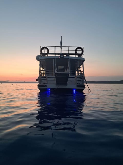 Mellieha: Comino, Crystal & Blue Lagoon 2 Bay Evening Cruise - Snorkeling gear, swim comfort, and what to bring