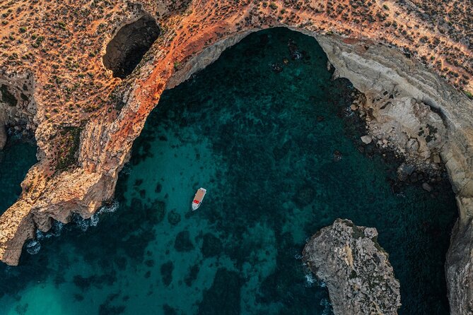 Mellieha: Gozo, Comino, Sea Caves, and Blue Lagoon Cruise - The boat ride: what to expect when the sea gets rough