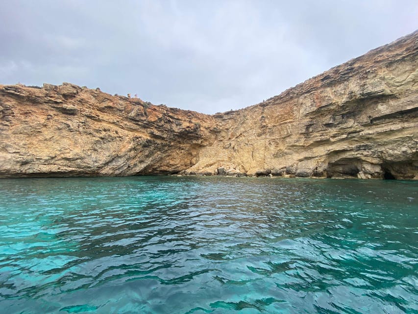 Mellieha: Speedboat Trip Round Comino Caves 2h @ Blue Lagoon - Who This Tour Suits, and Who Should Rethink It