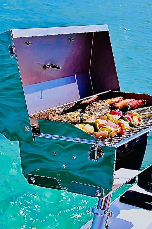 Party Prowl: Crystal Lagoon, Gozo, Santa Maria Caves, Malta - Weather and the skipper’s authority: how to avoid a disappointing day