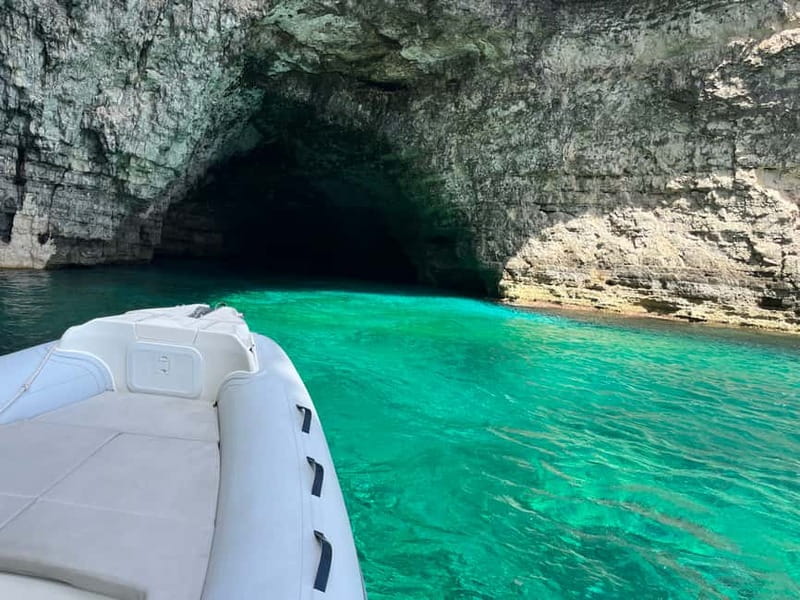Private Boat Charter Comino, Blue Lagoon, Gozo - Timing, pacing, and the 7-hour flow that keeps everyone happy