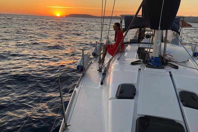 Private Boat Charter to Comino Blue Lagoon - BBQ on the water: the simple joy of cooking yourself