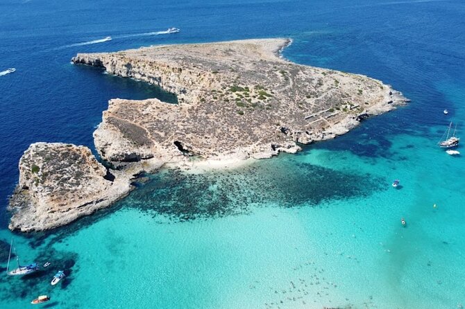 Private Boat Tour: Crystal Lagoon, Blue Lagoon, Comino and Gozo - Caves, Reefs, and Shallow-Water Snorkeling Stops